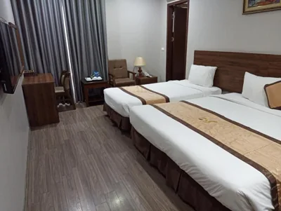 Habitación Triple con Bañera — Victor Hanoi Hotel